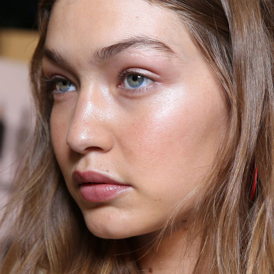 Dupes K-Beauty inspirés par Gigi Hadid