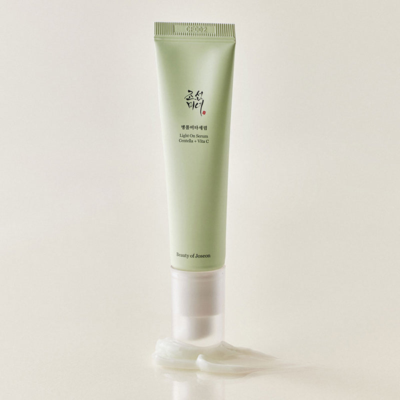 Light On Serum Centella + Vita C